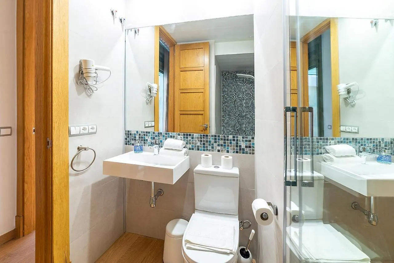 Alohamundi Sierpes Apartment Seville